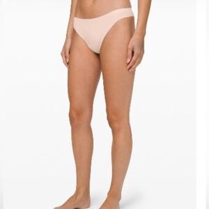 🍋lululemon Seamless Thongs